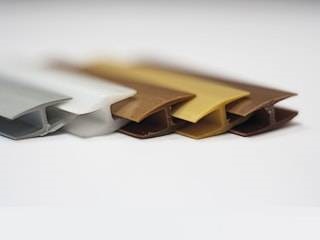 Профиль для соединения ДВП L=3,00м, белый/200