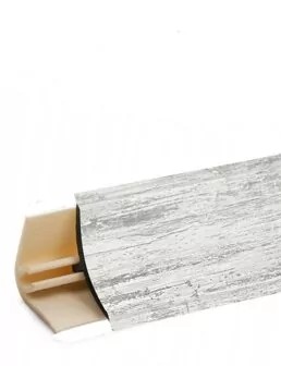 Плинтус LB-15, сосна Монрепо, L=3000мм, 13,4х13,4мм, Россия