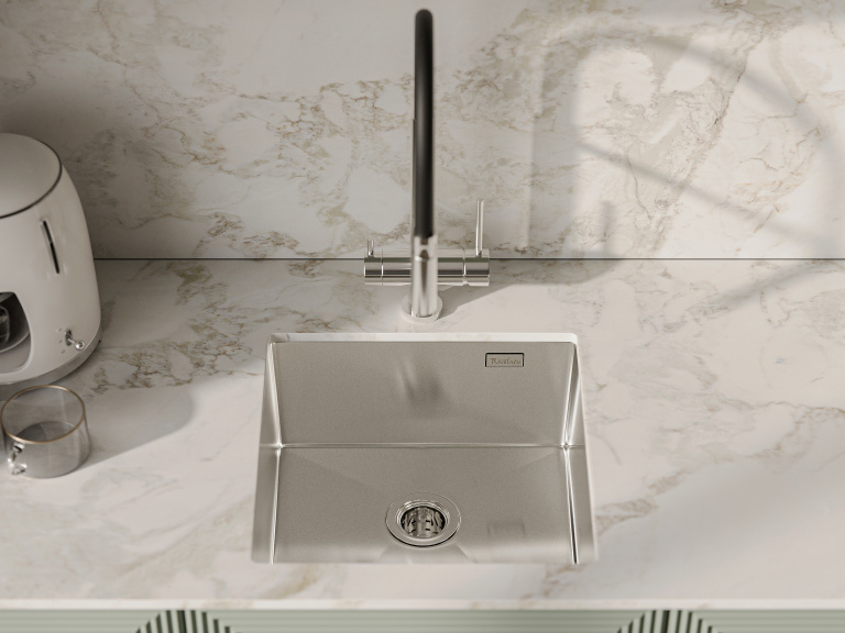 Мойка Rivelato RINOX 4444 UN, 440х440х200мм, нерж. сталь