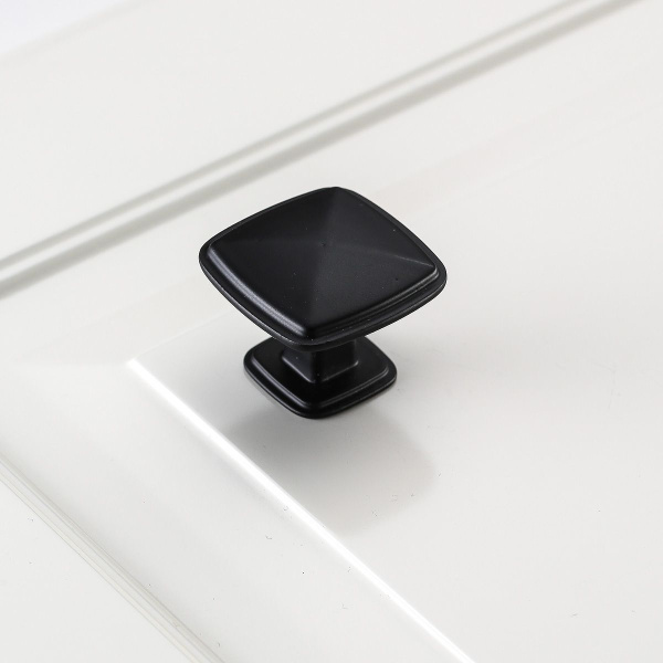 Ручка-кнопка, POINT, 30х30х24мм, металл, черный матовый, GTV