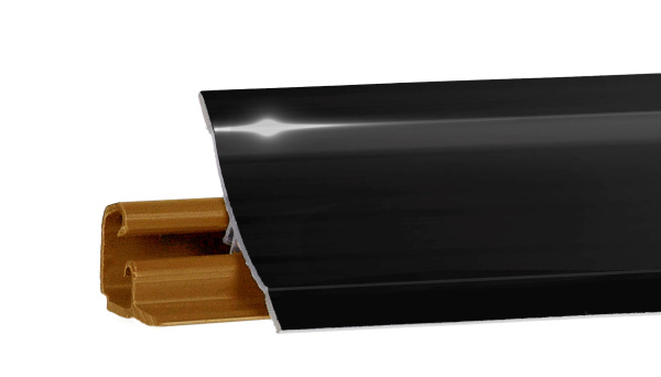 Плинтус LB-23, черный глянец, 3000мм, Россия