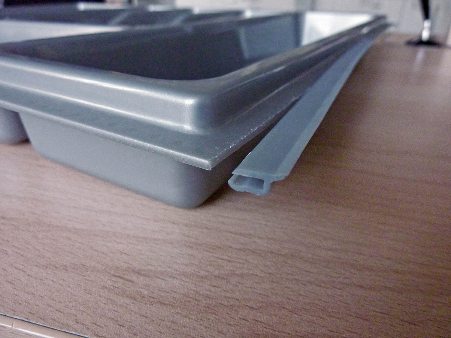 Торцевой профиль для вкладышей 2шт, L=480мм, графит