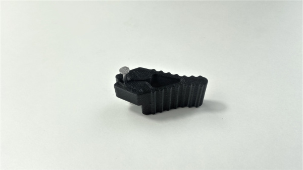 Держатель гвоздя, пластик