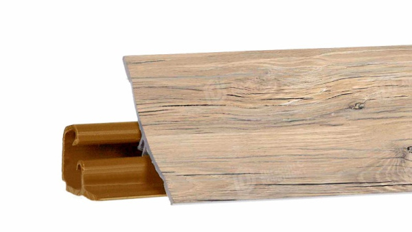 Плинтус LB-23, редондо, 3000мм, Россия