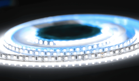 Лента  8х5000мм, SMD 2835, 12В, холодный,  9.6 Вт/м, 120 диодов/м, 1 250 Лм/м, IP20, AQ