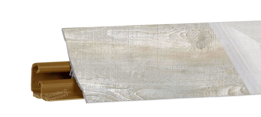 Плинтус LB-23, сосна онтарио, 3000мм, Россия