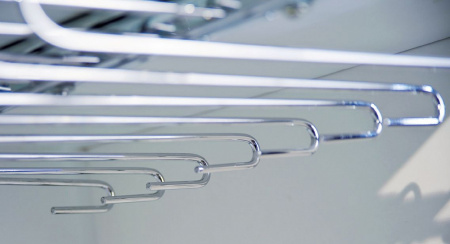 Вешалка для брюк, 325х435х80мм, выдвижная, верхнее крепление, хром