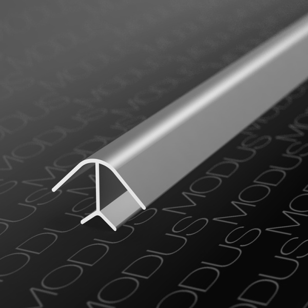 Угловой элемент для цоколя, L=100мм, А21 латунь