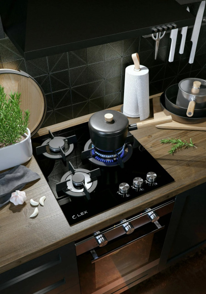 Варочная панель газовая GVG 430 BL, 45см, черное стекло, Lex