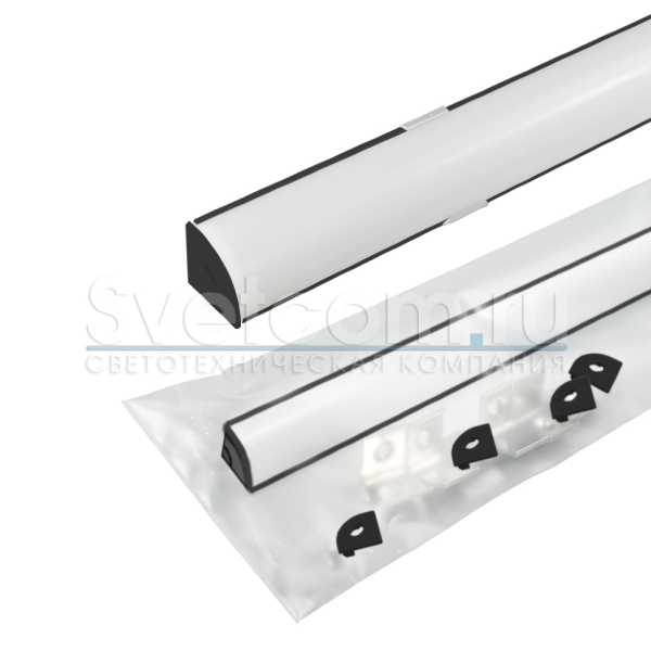 Профиль накладной угловой 16х16х3000мм, треугольный, лента ≤10мм, черный.(диффуз.+загл.+клипсы)