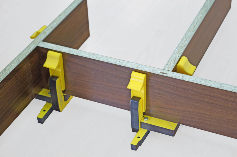 Зажимное устройство, 2 клина