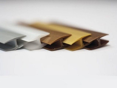 Профиль для соединения ДВП L=2,75м, коричневый 