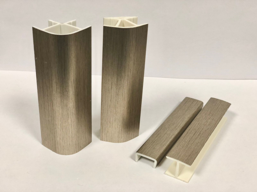 Угол 90* для цоколя универсальный, h=1000мм, пластик, серебро шлифованное (44), Россия